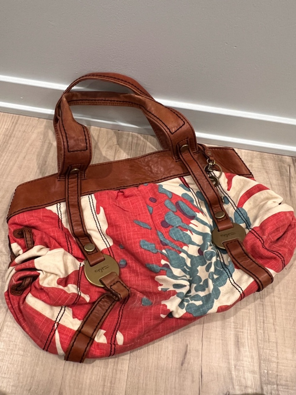 Fossil Vintage Red, Cream & Blue Floral Canvas Shoulder Bag